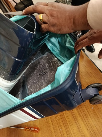 7 கோடியே 50 இலட்சம் ரூபா பெறுமதியான குஷ் போதைப்பொருளுடன் நால்வர் கைது!