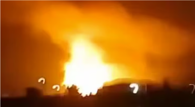 பாகிஸ்தானின் ராவல்பிண்டியில் உள்ள “நூர் கான்” உள்பட 3 விமான தளங்களை தாக்கிய இந்தியா : வான்வெளியை முழுவதுமாக மூடிய பாகிஸ்தான்!