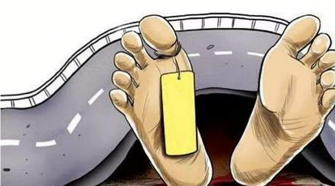 ராய்ப்பூரில் கோர விபத்து: இழுவை லாரி மீது சரக்கு வாகனம் மோதியதில் 13 பேர் பலி!