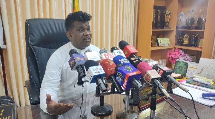 வவுனியாவில் 5 சபைகளுக்கு 1731 பேர் போட்டி  – 1605 உத்தியோகத்தர்கள் தேர்தல் கடமையில்…