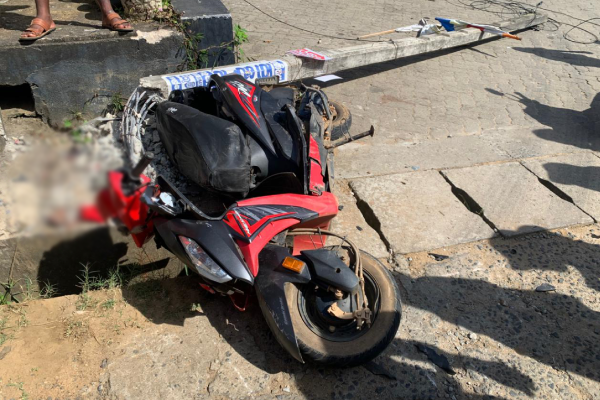 மோட்டார் சைக்கிளுடன் லொறி மோதி இருவர் பரிதாபப் பலி!