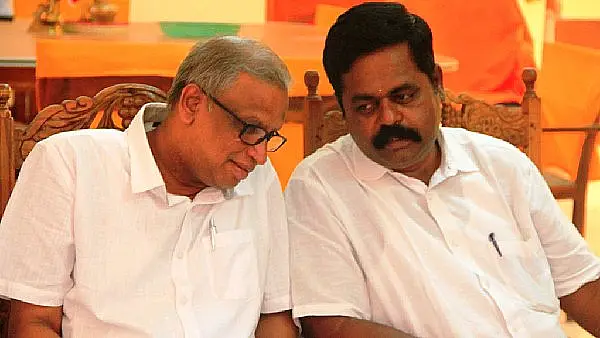 35 சபைகளிலும் தமிழரசுக் கட்சி தலைமைக்கு முயற்சிக்கும்! – அரசியல் குழுவில் முடிவு .