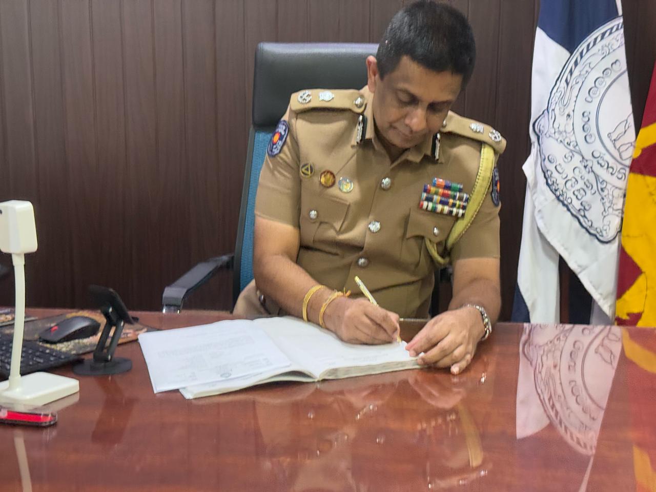 யாழ். புதிய பிரதிப் பொலிஸ்மா அதிபர் மாரப்பன கடமைகளைப் பொறுப்பேற்பு.