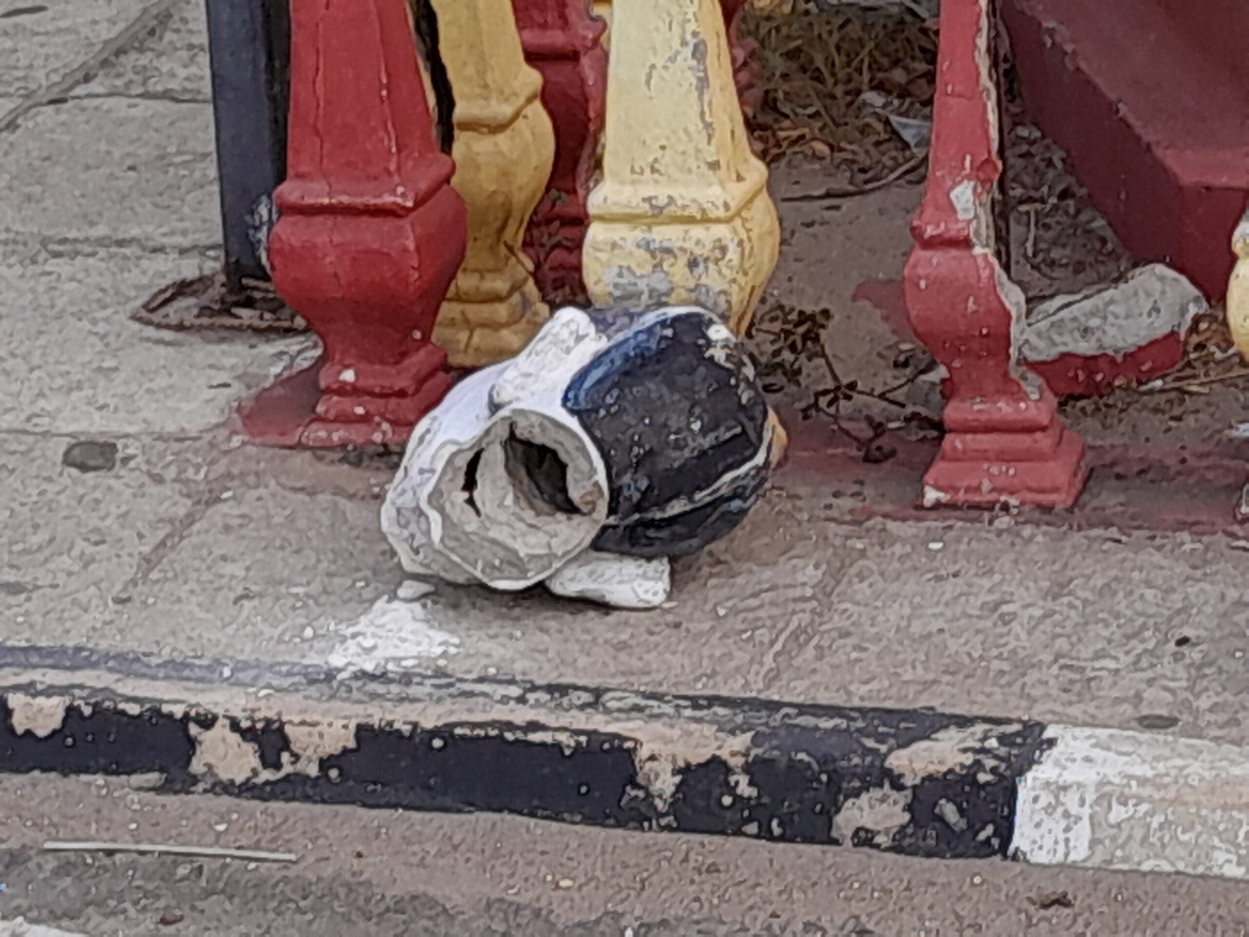 மன்னாரில் இன்று அதிகாலை வேளை தந்தை செல்வாவின் சிலை உடைப்பு!  – சந்தேகத்தில் ஒருவர் கைது.