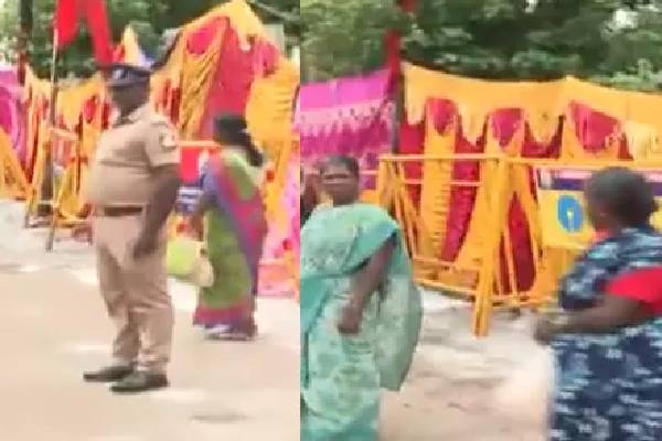 உதயநிதி வருகையால் எழுந்த சர்ச்சை: குடிசைப் பகுதிகள் திரைச்சீலையால் மறைப்பு!