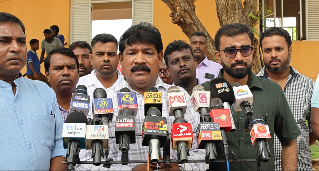 எம்மைத் தூற்றியவர்களுக்கு எம் மீது திடீர் காதல்! – இப்படி அமைச்சர் சந்திரசேகர் தெரிவிப்பு.