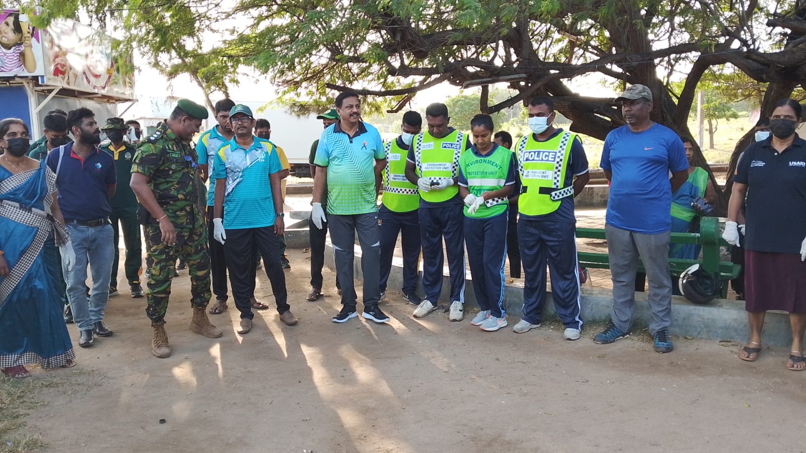 சுற்றாடல் அதிகார சபையின் ஏற்பாட்டில் பண்ணையைச் சுத்தப்படுத்தும் நிகழ்வு.