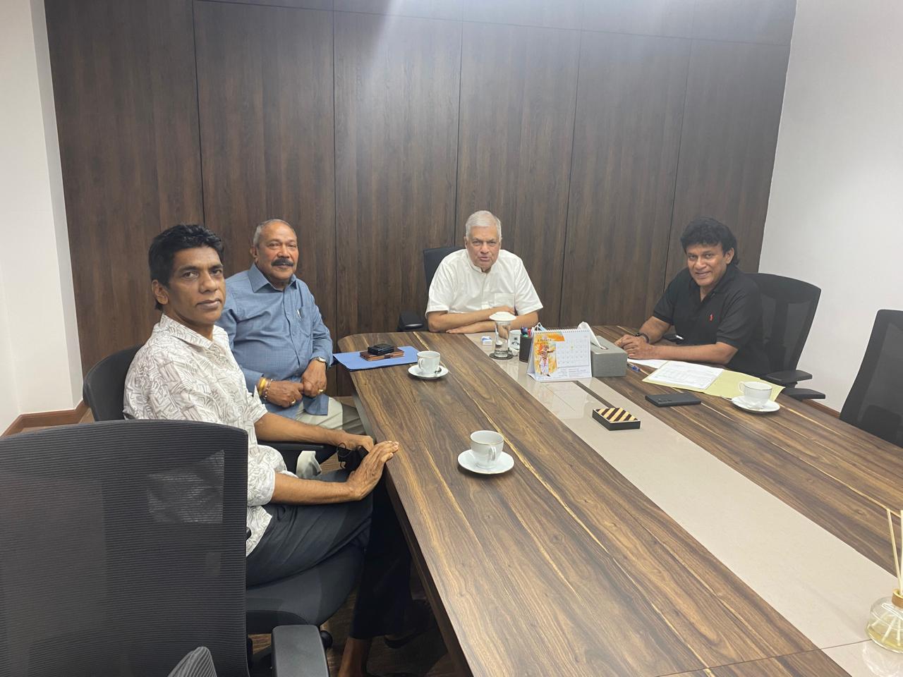 ரணில் – மனோ தரப்பு அவசர சந்திப்பு!