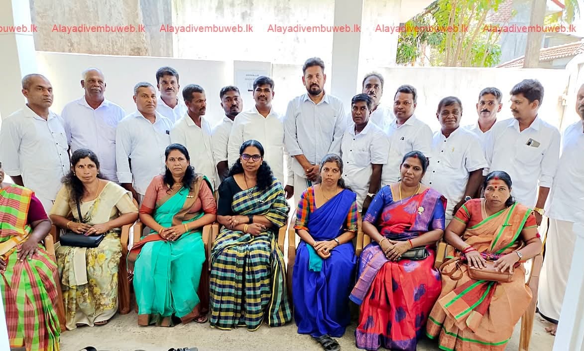 இலங்கைத் தமிழரசுக் கட்சியின் அம்பாறை மாவட்ட   உள்ளூராட்சி சபை உறுப்பினர்கள் சத்தியப்பிரமாணம்.