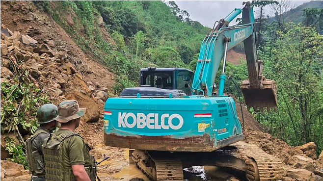 சிக்கிமில் ராணுவ முகாமில் ஏற்பட்ட நிலச்சரிவில் 3 பேர் பலி!