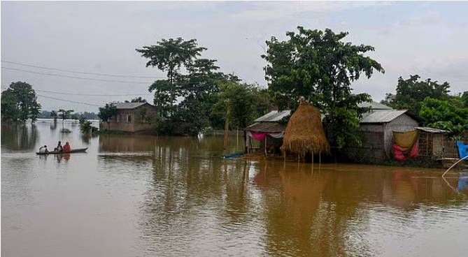 மிசோரம் மாநிலத்தில் பெய்து வரும் கனமழையால் 552 இடங்களில் நிலச்சரிவுகள் ஏற்பட்டு 5 பேர் பலி!