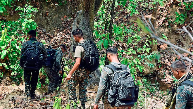 மத்தியப் பிரதேசம்: என்கவுன்டரில் 3 பெண்கள் உட்பட 4 நக்சல்கள் சுட்டுக்கொலை