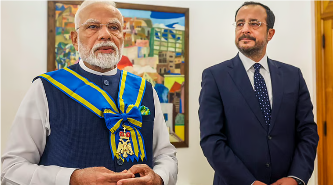சைப்ரஸ் நாட்டின் உயரிய விருதை பிரதமர் மோடி பெற்றார்!