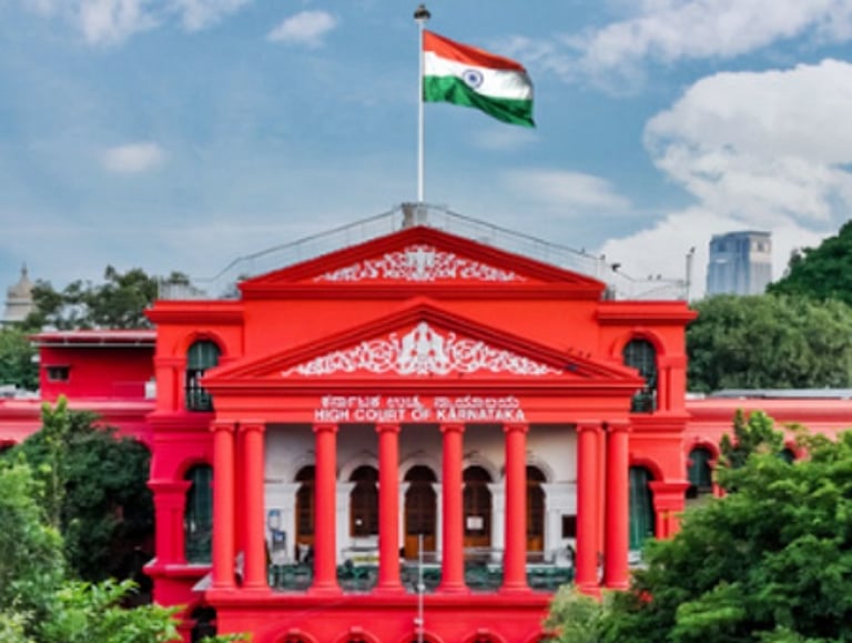 ஆர்.சி.பி. வெற்றிப் பேரணியில் ஏற்பட்ட உயிரிழப்புகள் : கர்நாடக அரசு பதிலளிக்க உயர்நீதிமன்றம் உத்தரவு!