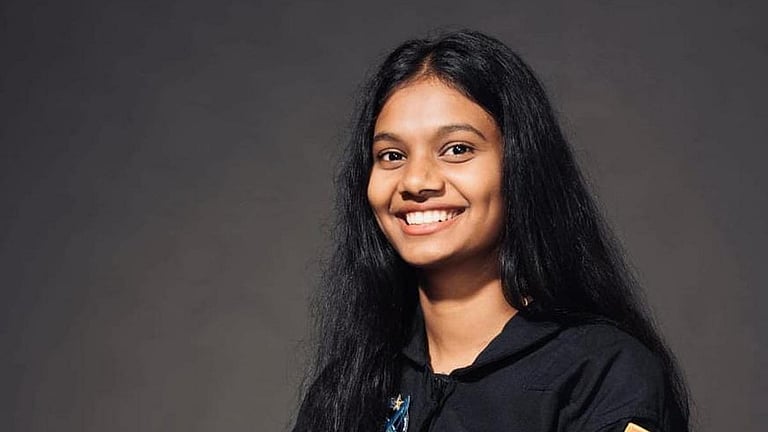 ஆந்திரப் பெண் விண்வெளி வீராங்கனையாகத் தேர்வு: சர்வதேச விண்வெளி நிலையத்திற்குப் பயணம்!