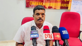 திருவுளச்சீட்டு முறை மூலம்  சாவகச்சேரி பிரதேச சபையை கைப்பற்றியது தமிழரசுக் கட்சி  – தவிசாளராகப் பொன்னையா குகதாசன் தெரிவு.