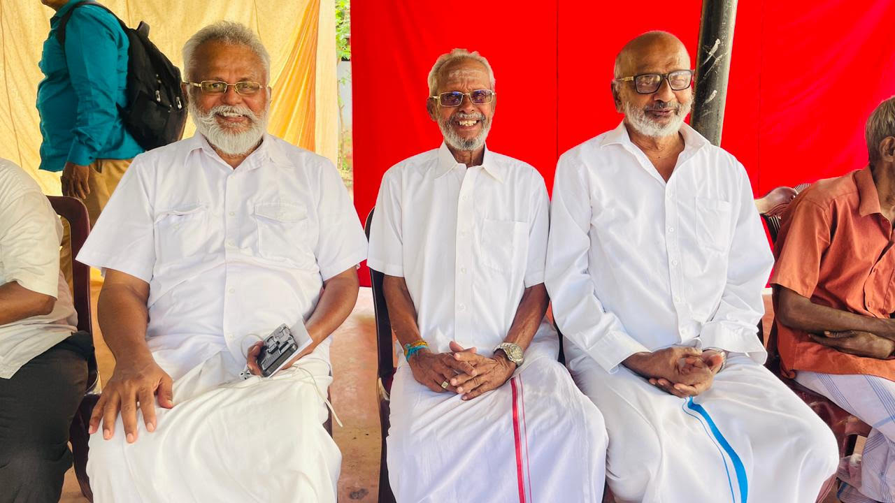 டக்ளஸ் – சித்தார்த்தன் சந்திப்பு   காலவரையின்றி ஒத்திவைப்பு!