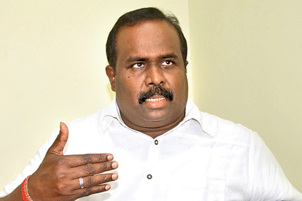 வெலிக்கடைப் படுகொலை குறித்தும் விசாரணை வேண்டும்!  – நாடாளுமன்றில் செல்வம் எம்.ப்பி. வலியுறுத்து.