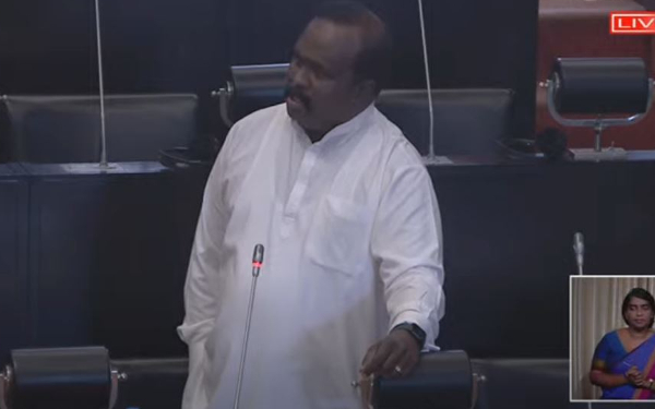 காணி அபகரிப்புகள் இந்த அரசு மீதான மக்களின் நம்பிக்கையைச் சிதைக்கும்  சபையில் செல்வம் அடைக்கலநாதன் எம்.பி. எடுத்துரைப்பு.