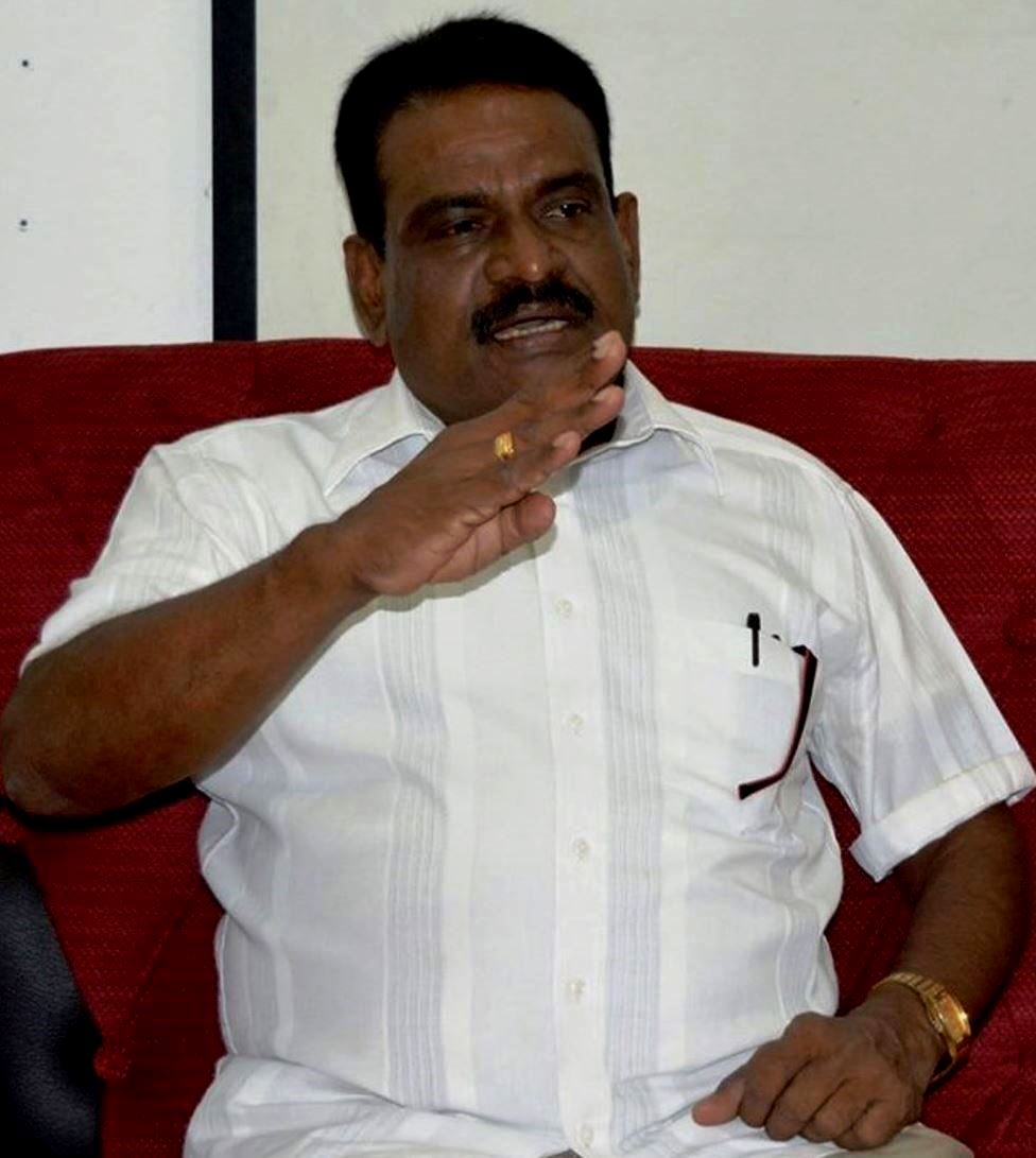 வேட்டையாடிகள் சிக்குகின்றனர் வேட்டைக்காரர்கள் தப்புகின்றனர்  – சிறீநேசன் எம்.பி. சுட்டிக்காட்டு.