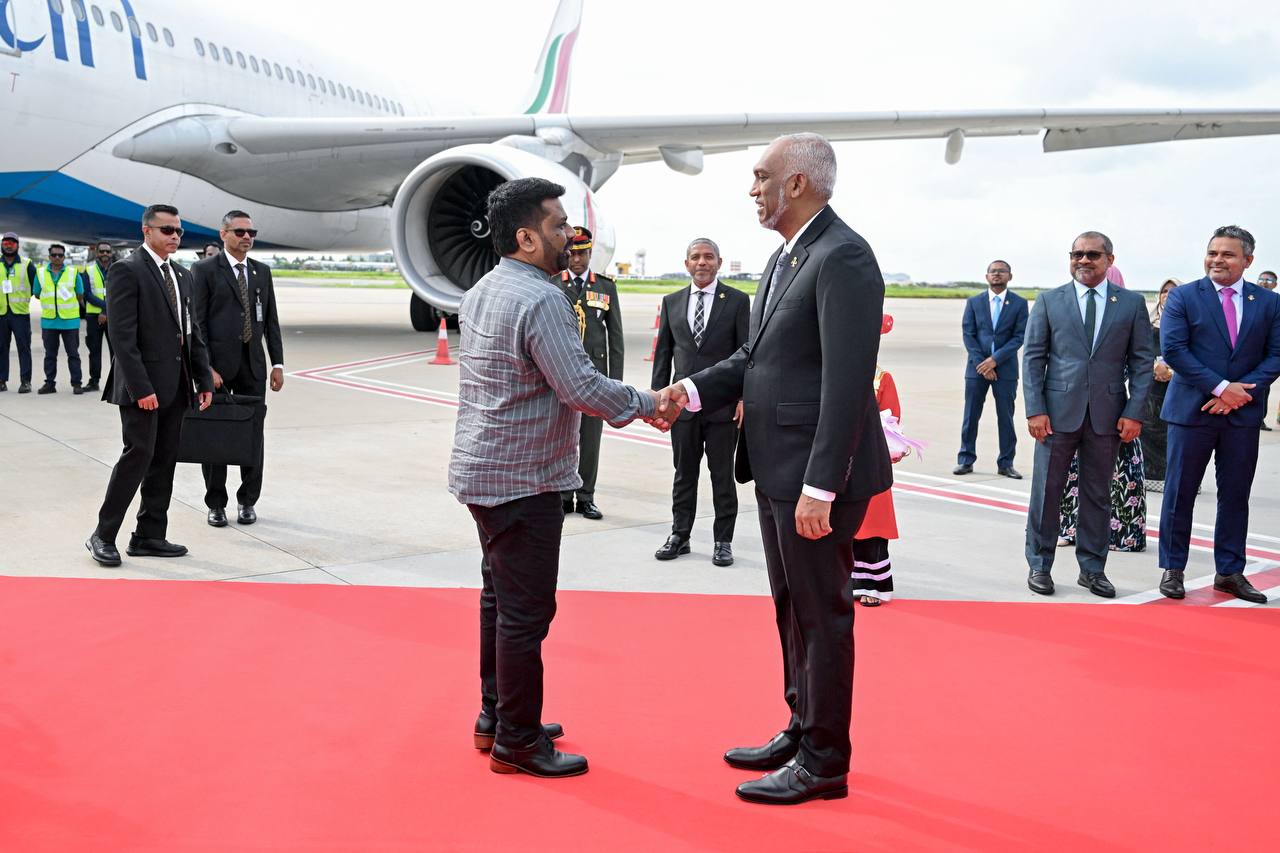 ஜனாதிபதி அநுரவுக்கு மாலைதீவில் அமோக வரவேற்பு.