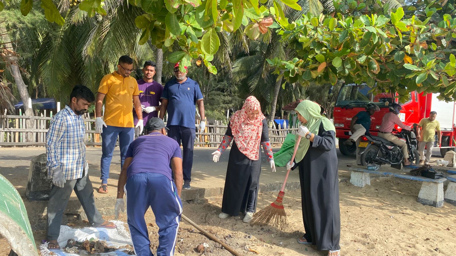 மேயர் அதாவுல்லாவின் பங்கேற்புடன் அக்கரைப்பற்றில் ‘கிளீன் ஸ்ரீலங்கா’