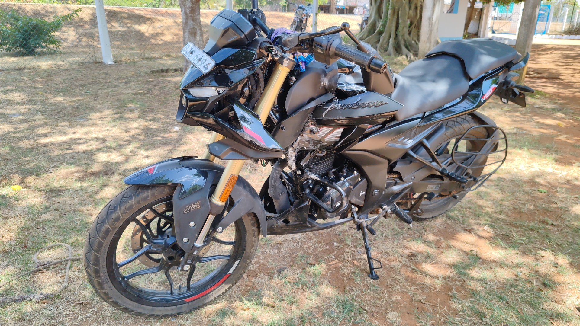 வவுனியா ஏ – 9 வீதியில்  மோ. சைக்கிள் விபத்தில் இளைஞர் ஒருவர் மரணம்.