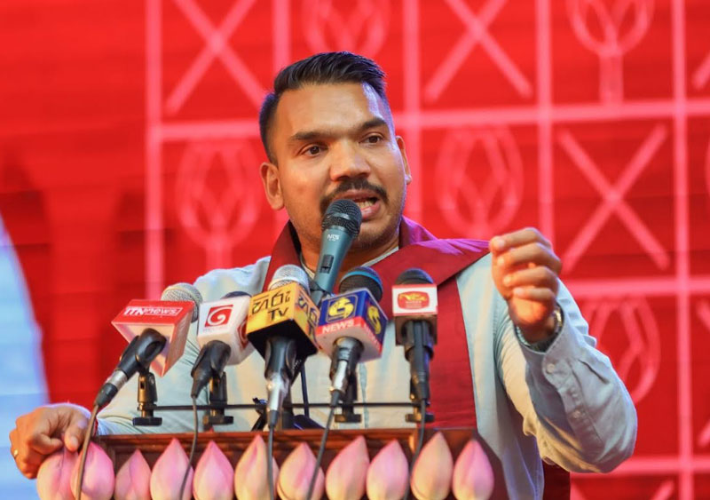 மக்களை அடக்கி ஆள முற்படும் அரசுக்கு எதிராக அணிதிரள்வோம்  – இப்படி நாமல் எம்.பி. அறைகூவல்.