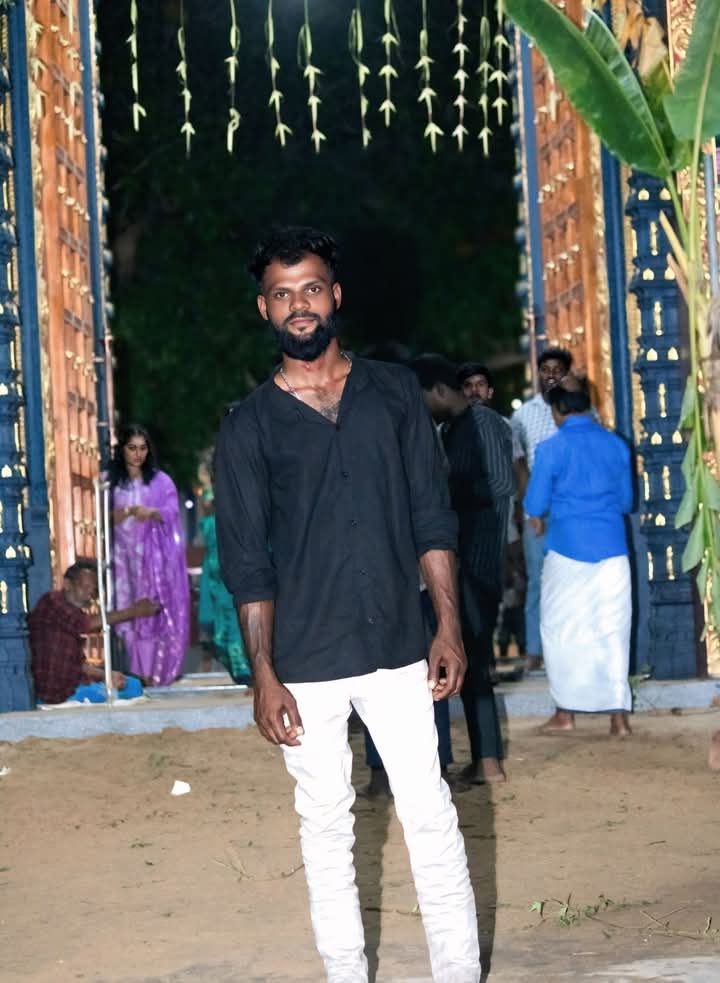 மட்டக்களப்பில் ரயிலில் மோதி இளைஞர் பலி!