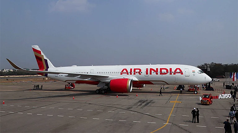 ஏர் இந்தியா விமான விபத்தைத் தொடர்ந்து விடுப்பில் சென்ற 112 விமானிகள்