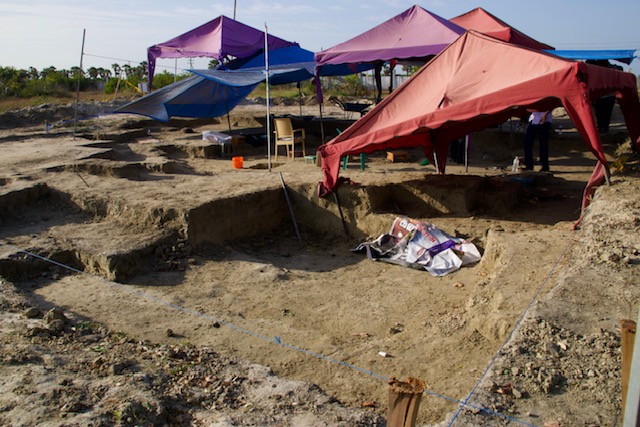 செம்மணிப் புதைகுழியில் ட்ரம் மகஸின் ஒன்று மீட்பு!