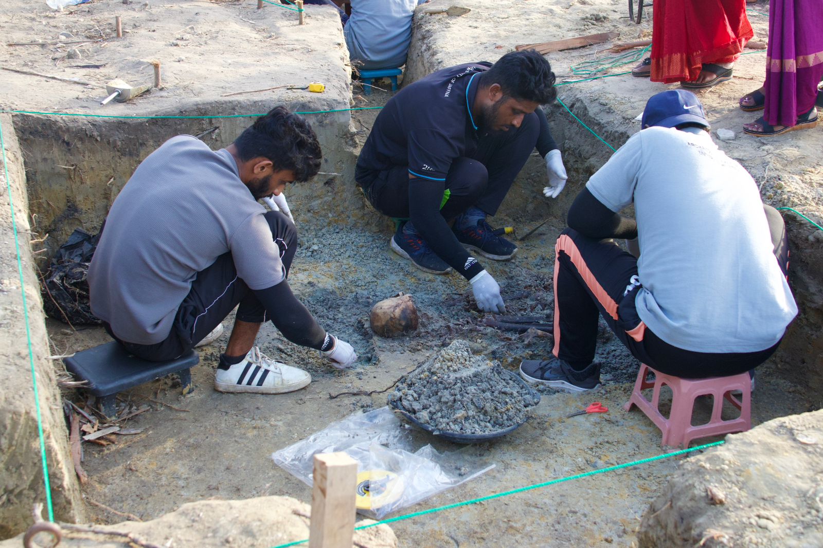 செம்மணியில் இன்று மேலும் 5 எலும்புக்கூடுகள்! – இதுவரை 52 என்புத் தொகுதிகள் அடையாளம்.