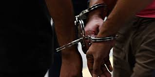 துப்பாக்கி ரவைகளுடன் செட்டிகுளம் பிரதேச சபை உறுப்பினரின் சகோதரர் உட்பட இருவர் சிக்கினர்!