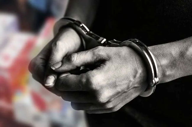 இரத்தினபுரியில் வெடிபொருட்களுடன் வயோதிபர் ஒருவர் எஸ்.ரி.எவ்வால் கைது!