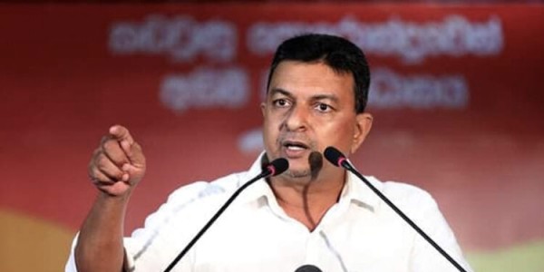 சுமந்திரன் செய்வது இனவாத அரசியலாம்  – சீறுகின்றது சிங்கள அரச தரப்பு.