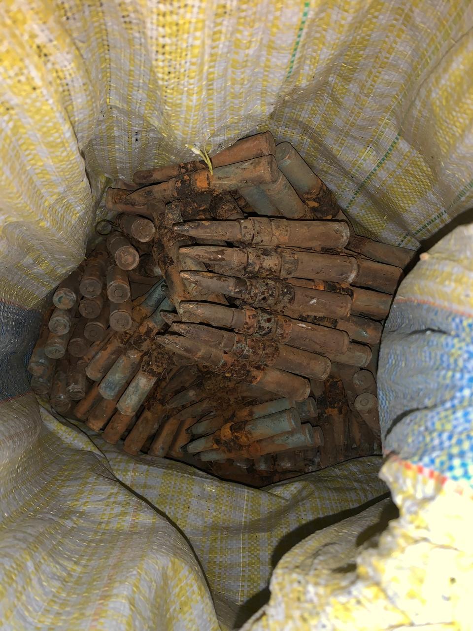 கொடிகாமத்தில் வெடிக்காத நிலையில் பெருமளவான துப்பாக்கி ரவைகள் மீட்பு!