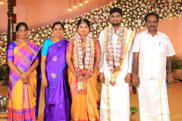 திருப்பூரில் திருமணமான ஒரு வருடத்தில் வரதட்சணைக் கொடுமையால் புதுப்பெண் தற்கொலை