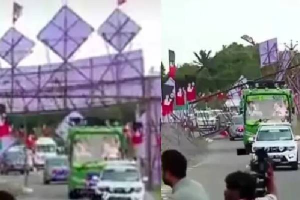 நூலிழையில் தப்பிய இபிஎஸ் – பிரம்மாண்ட அலங்கார வளைவு சரிந்து விபத்து