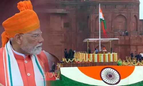 சுதந்திர தின விழாவில் பேசிய பிரதமர் மோடி: “அணு ஆயுத மிரட்டலுக்கு இனி அடிபணிய மாட்டோம்”