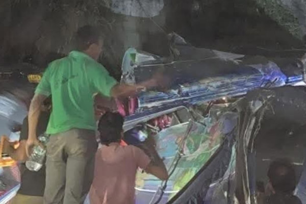 எல்ல பஸ் விபத்து: சாவு எண்ணிக்கை 16 ஆக அதிகரிப்பு.