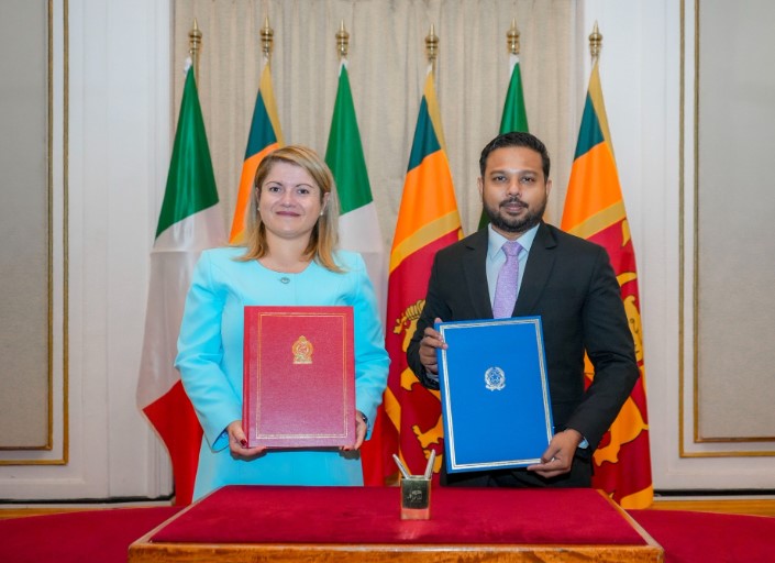 இலங்கை – இத்தாலி இடையே முதலாவது அரசியல் கூட்டம்!