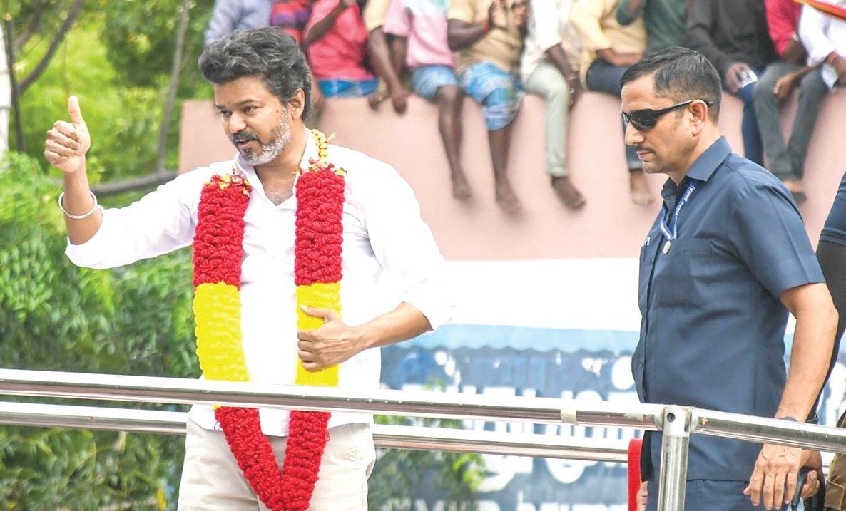 திருச்சியில் விஜய் பிரச்சாரம்: திமுகவின் தேர்தல் வாக்குறுதிகளைக் கேட்டு கேள்வி