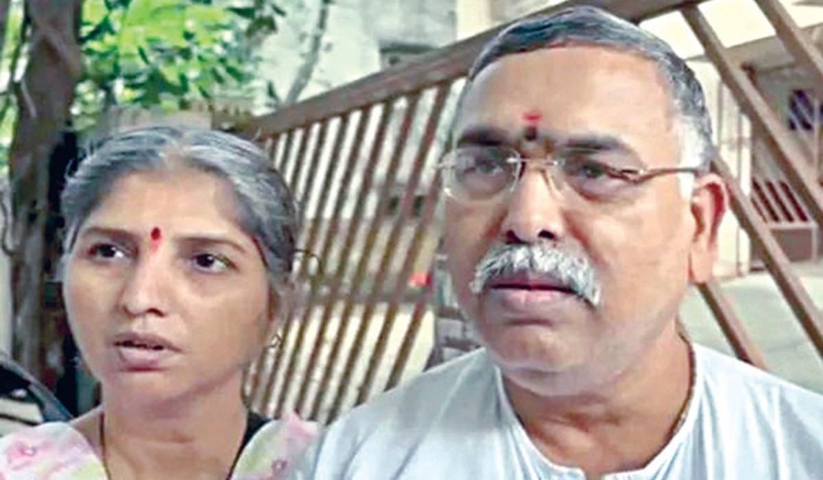 உறவினரின் மோசடி: அமித் ஷா, அஜித் தோவல் குரலில் பேசி முன்னாள் வங்கி ஊழியரிடம் ரூ.4 கோடி மோசடி!