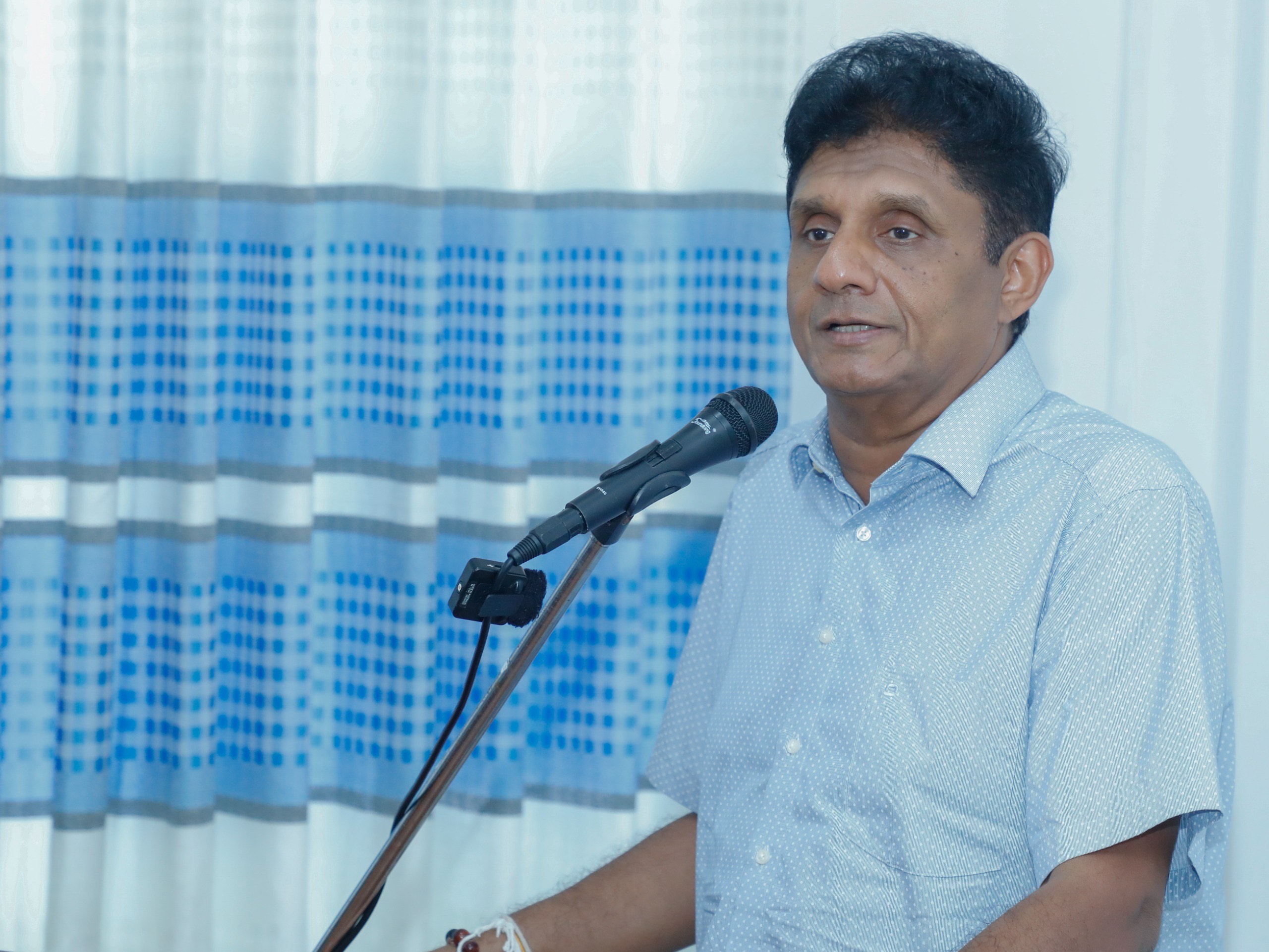 அரச ஊழியர்களை ஏமாற்றிவிட்டது அரசு  – பாடம் புகட்ட சஜித் அழைப்பு.