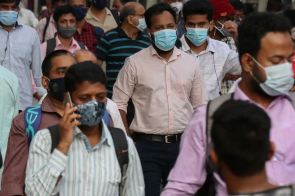 தமிழகத்தில் பரவும் காய்ச்சல்: பொது இடங்களில் முகக்கவசம் அணிய சுகாதாரத்துறை அறிவுறுத்தல்!