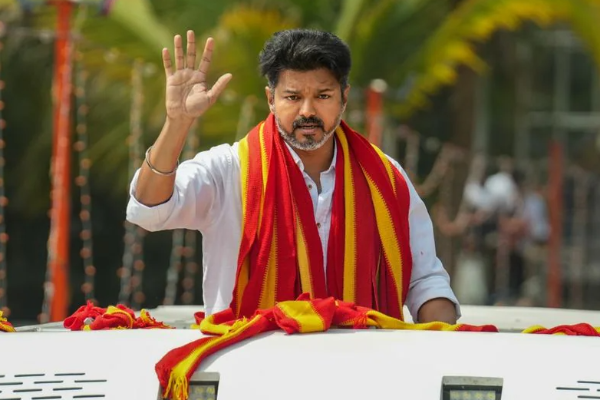 ‘தமிழக வெற்றிக் கழகம்’ கண்டு பயத்தின் உச்சத்தில் திமுக! – விஜய் கண்டனம்.