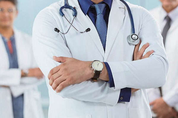 10-ஆம் வகுப்பு மட்டுமே படித்தவர் 30 ஆண்டுகளாக மருத்துவம்! பெரம்பலூரில் போலி மருத்துவர் கைது