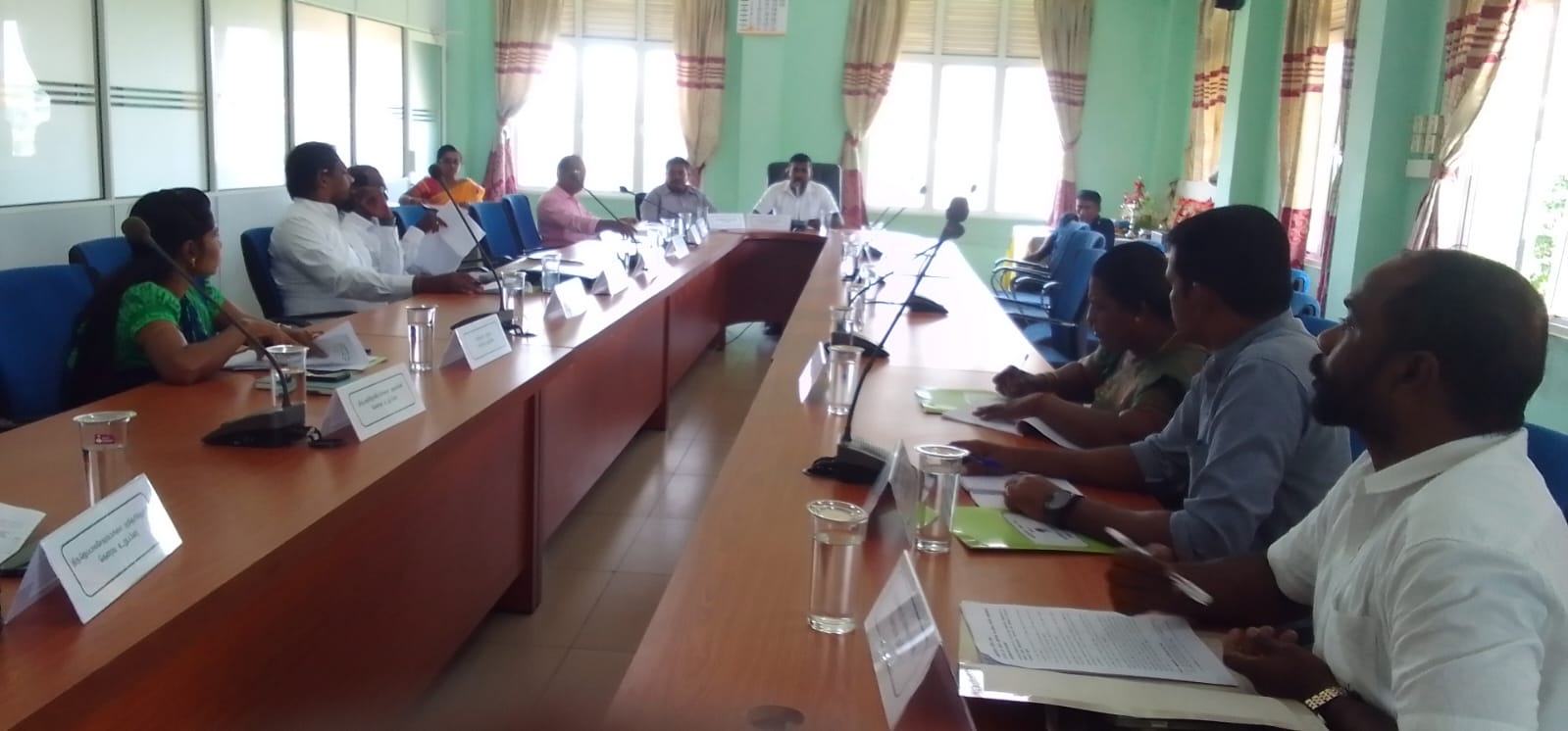 பருத்தித்துறை பிரதேச சபைக் கூட்டத்தில் எதிர்க்கட்சி உறுப்பினர்கள் வெளிநடப்பு!