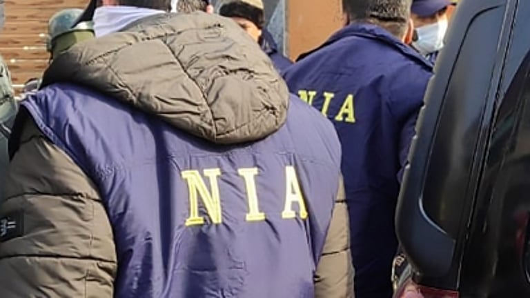 தேசிய புலனாய்வு அமைப்பு (NIA) அதிரடி: தமிழகம் உள்பட 5 மாநிலங்களில் 22 இடங்களில் சோதனை