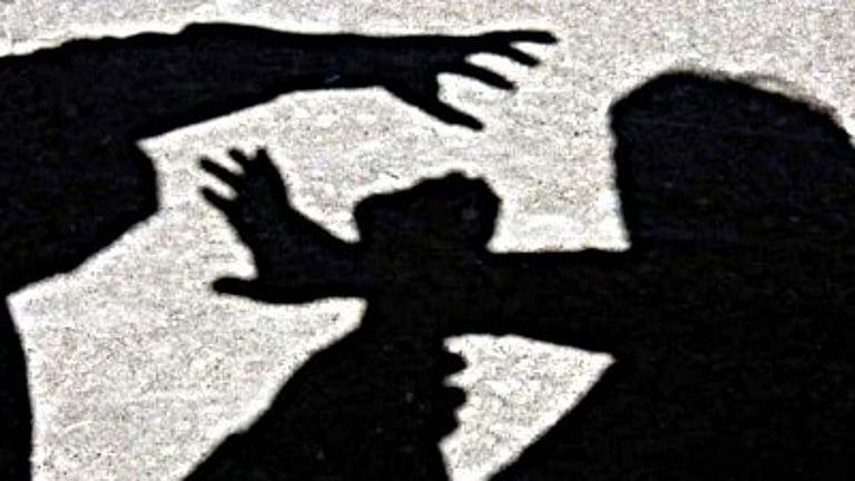 ‘உங்கள் நாட்டுக்கே திரும்பிச் செல்’: பிரிட்டனில் சீக்கிய பெண் கொடூரமாக தாக்கப்பட்டு பாலியல் வன்கொடுமை